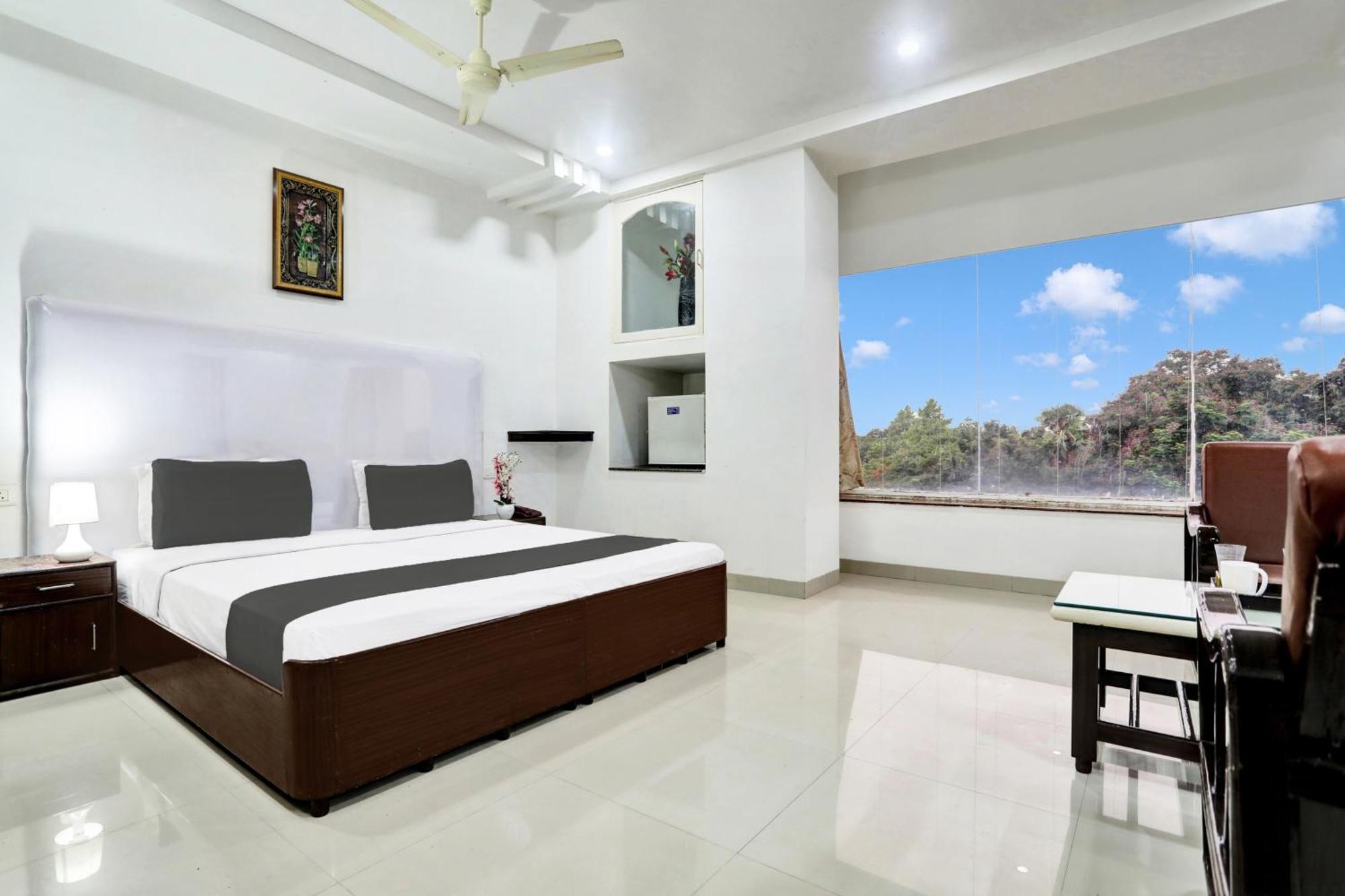 Townhouse Eluru Hotel Exterior foto