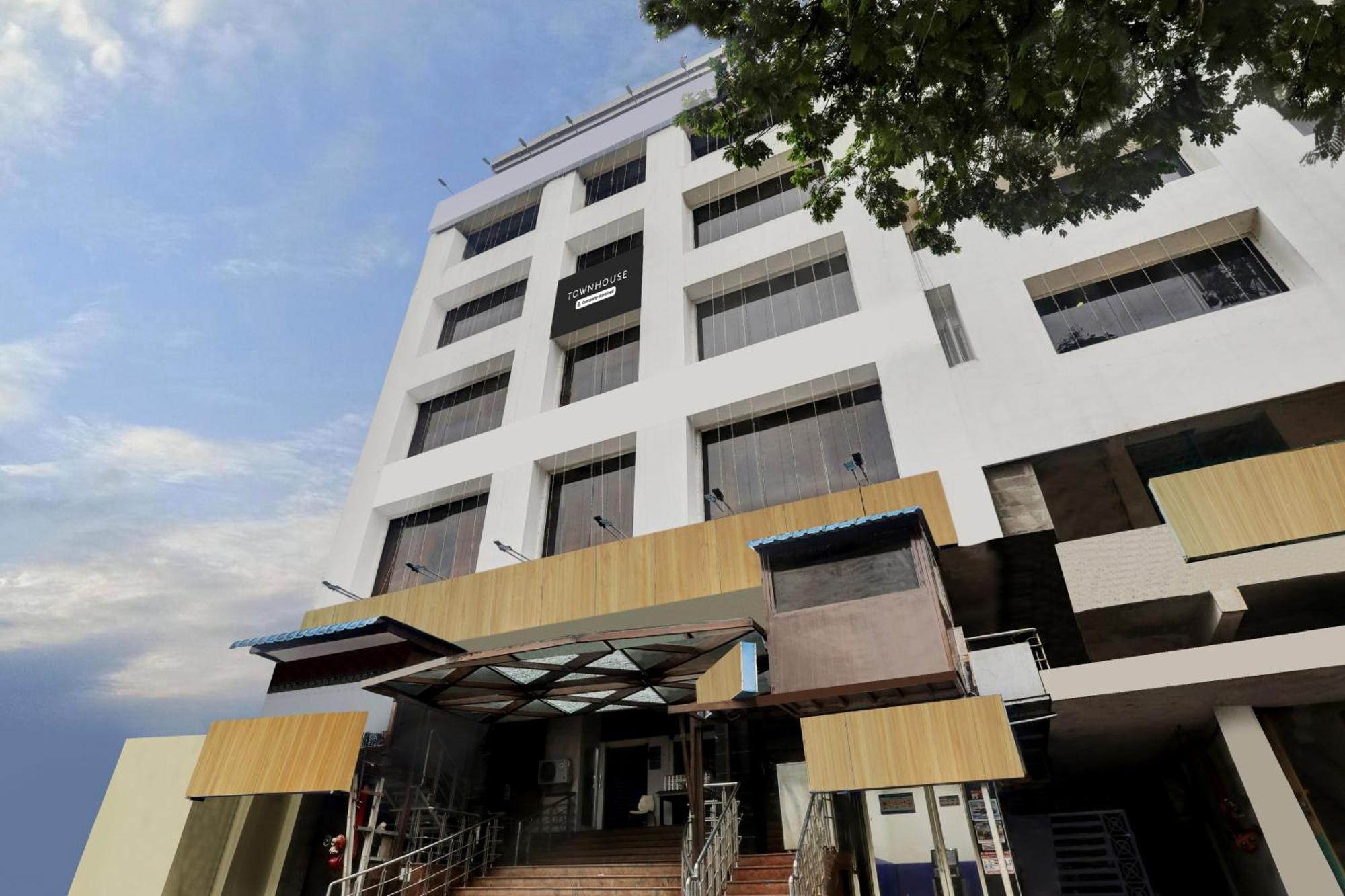 Townhouse Eluru Hotel Exterior foto